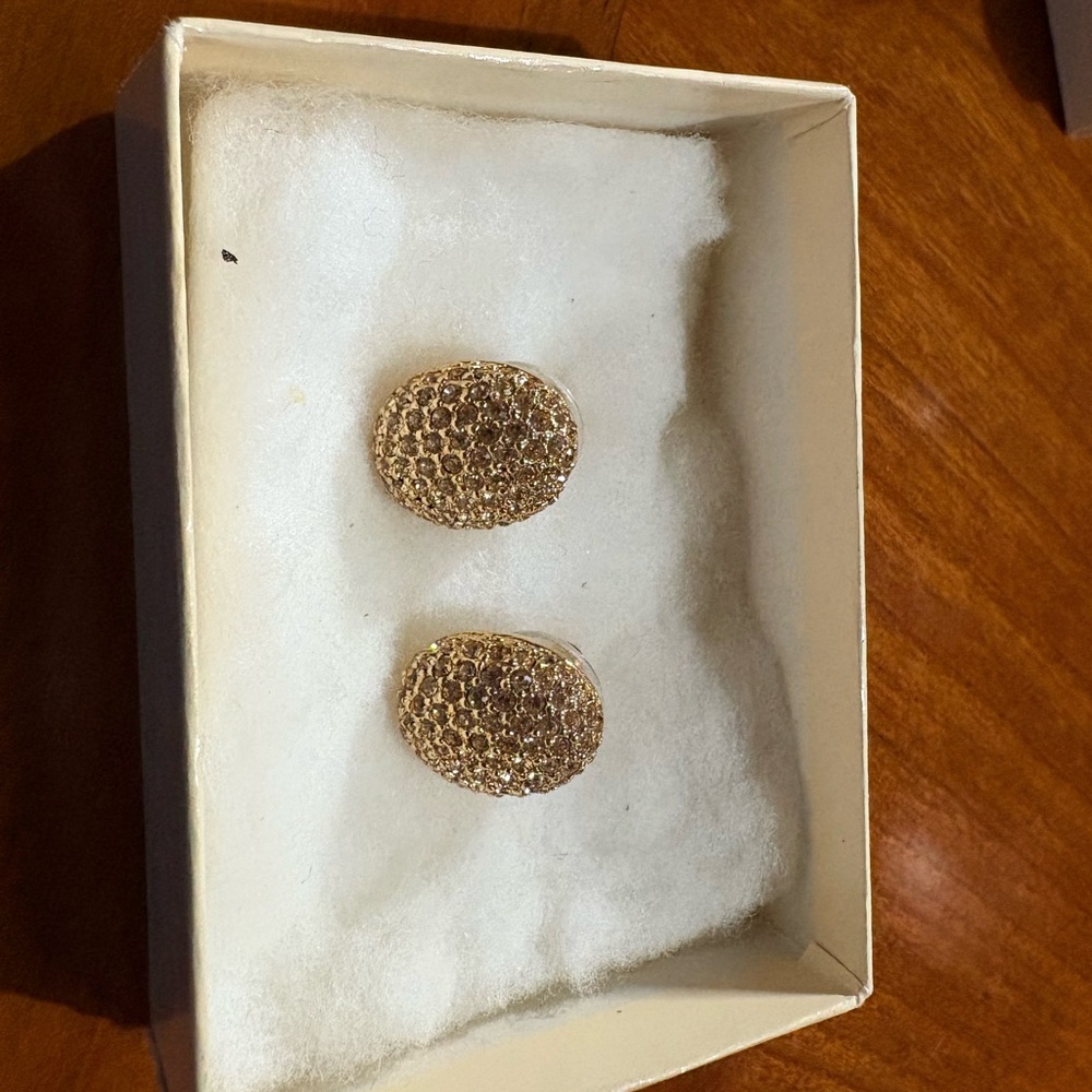 Carolee Gold-Tone Textured Earrings